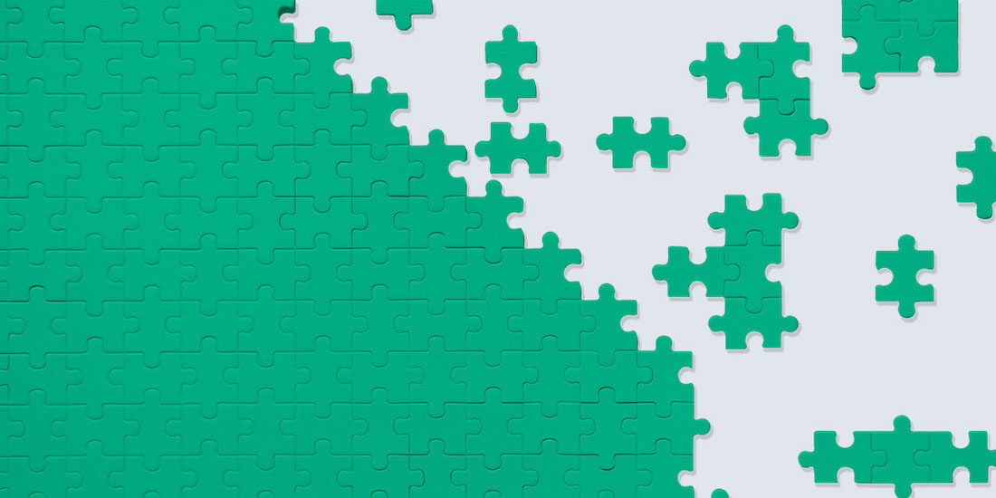 green puzzle pieces